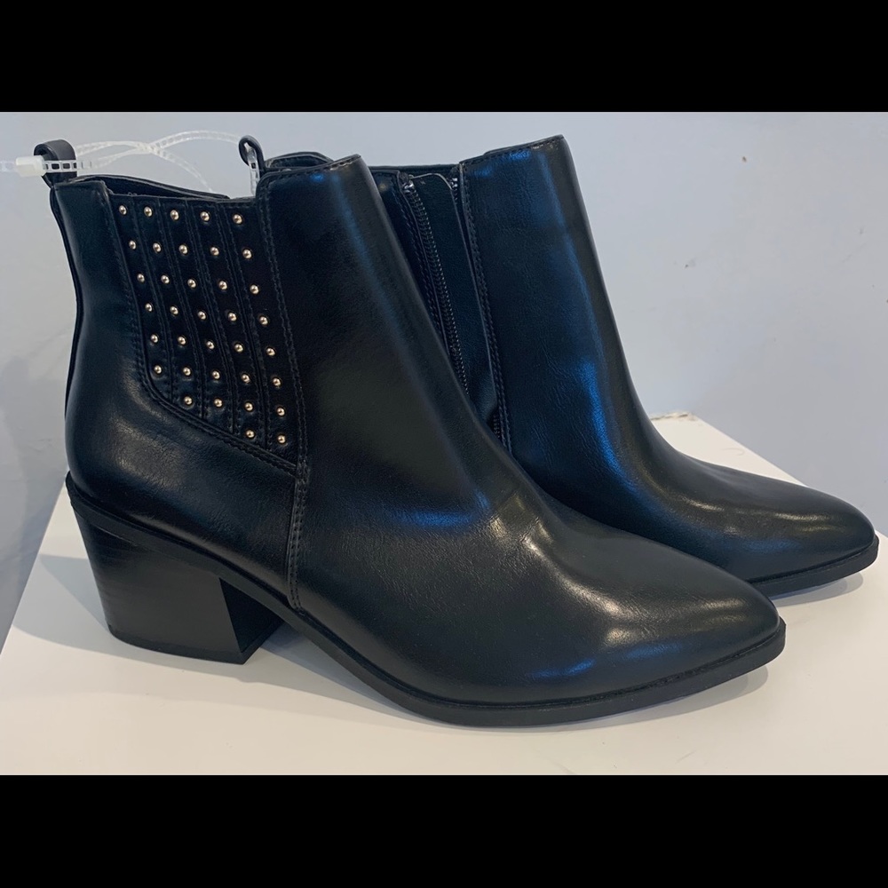 Kensie Black Studded Bootie Sz 8 NWT